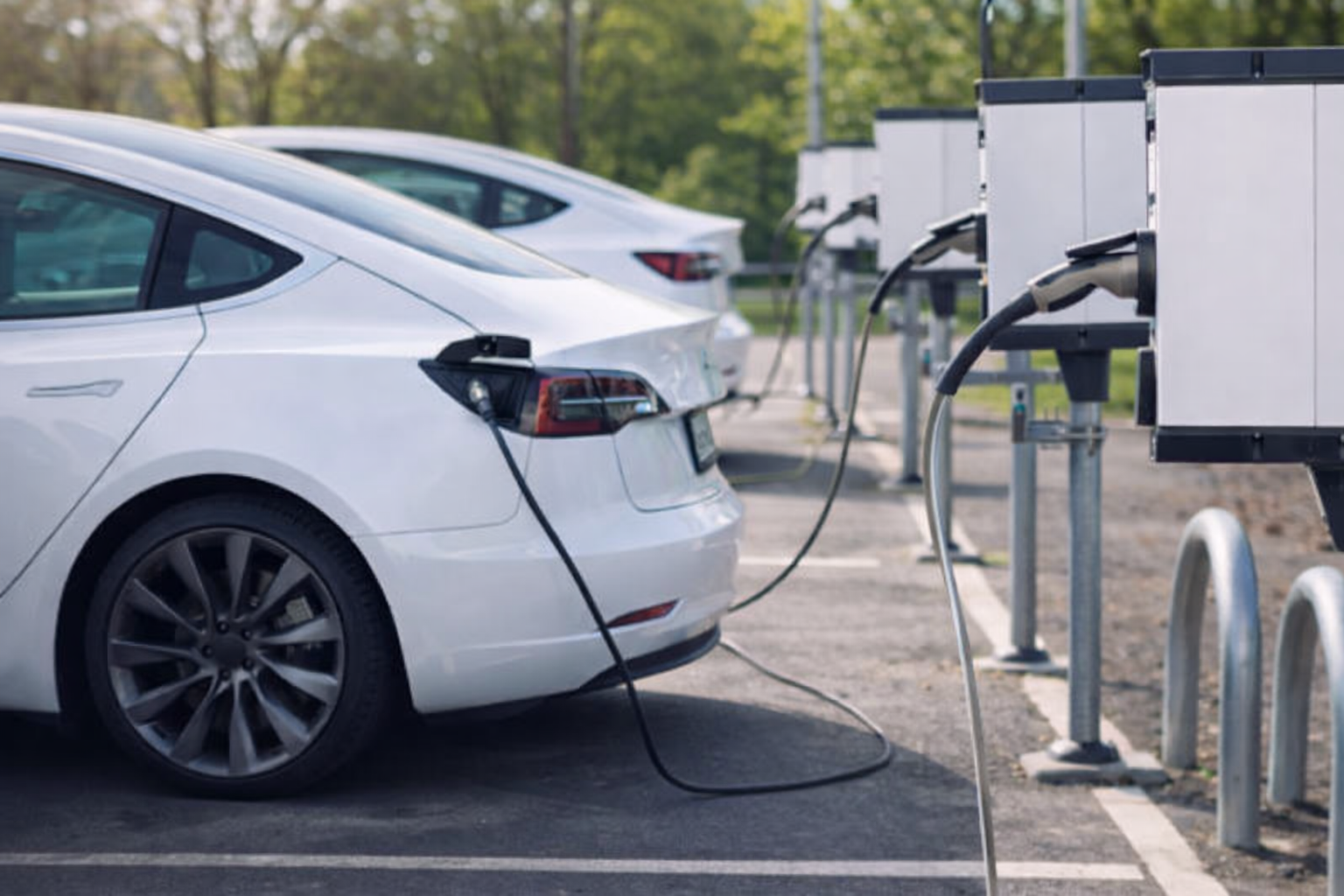 Electric Car Rentals in Dubai