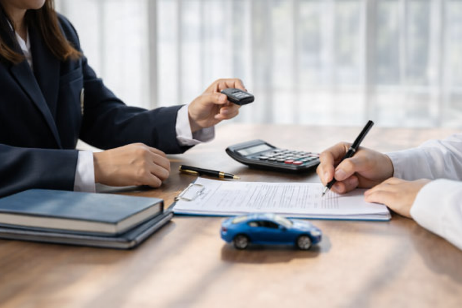 Insurance for Luxury Car Rentals in Dubai